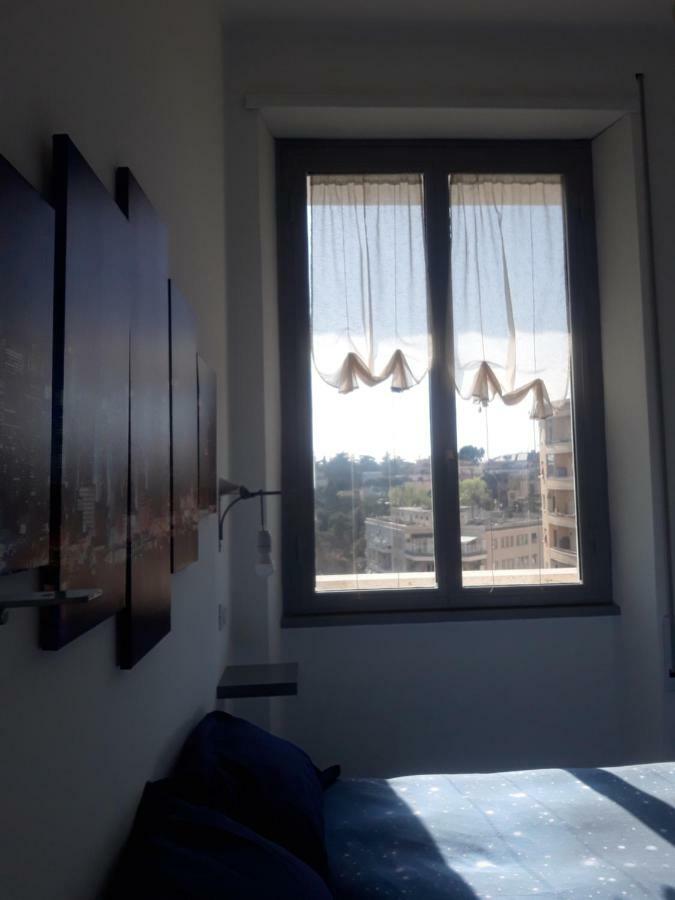 Cheren * Roma